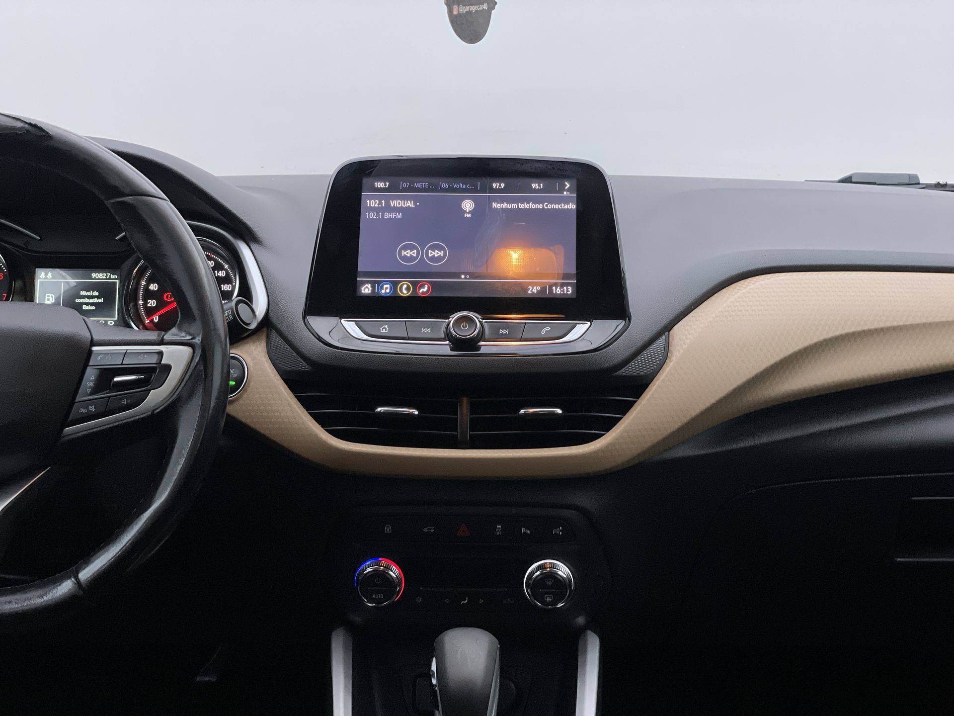 ONIX SED. Plus PREM. 1.0 12V TB Flex Aut