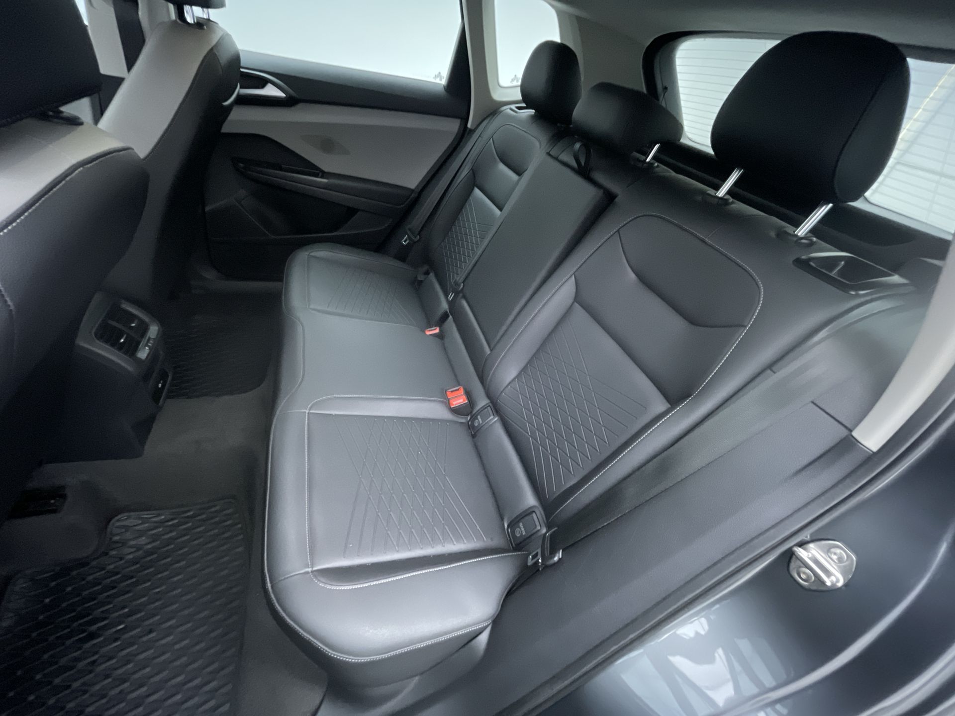 TAOS Comfortline 1.4 250 TSI Flex Aut.