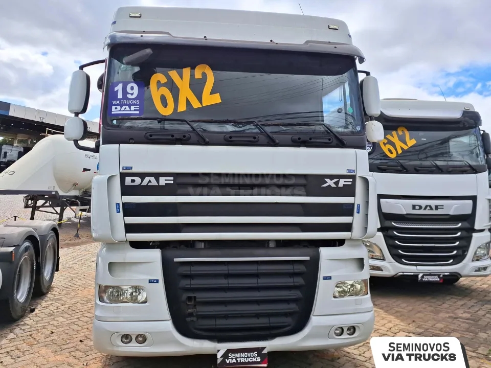 XF 105 FTS 460 6x2 (diesel)(E5)