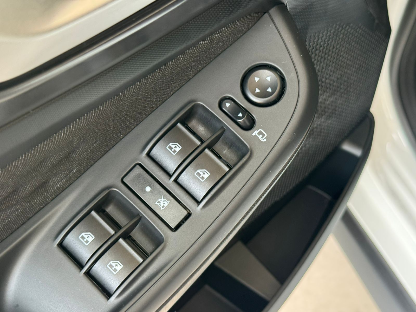 Fiat-Fastback-Fastback Audace 200 TB Aut (Hibrído)