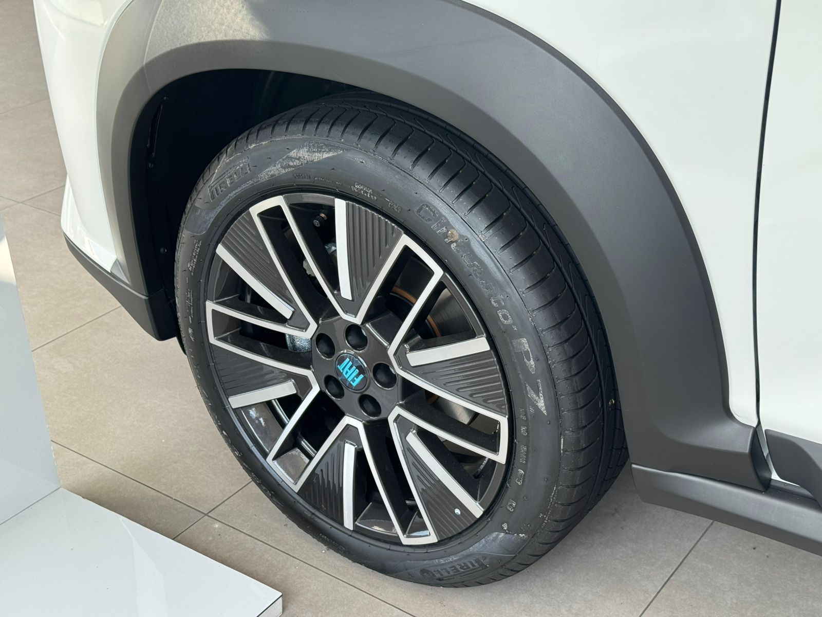 Fiat-Fastback-Fastback Audace 200 TB Aut (Hibrído)