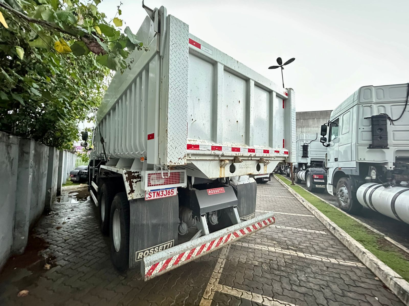 DAF-CF-CF FAT 310 6x4 Day Cab Mec. (Diesel)(E6)