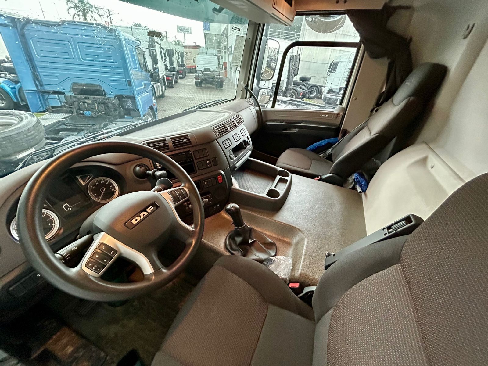 DAF-CF-CF FAT 310 6x4 Day Cab Mec. (Diesel)(E6)