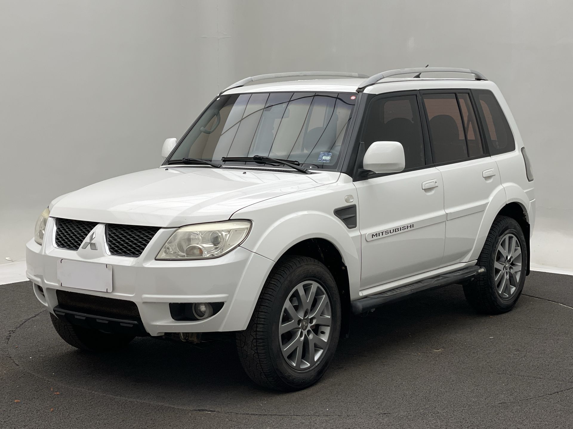 Pajero TR4 2.0 Flex 16V 4X2 Aut.
