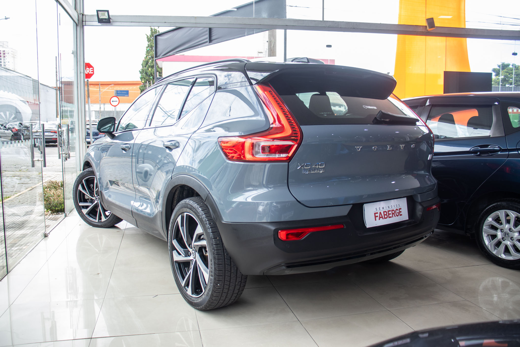 Volvo-XC 40-XC 40 T-5 HÍBRIDO R-DESIGN 1.5 262CV FWD
