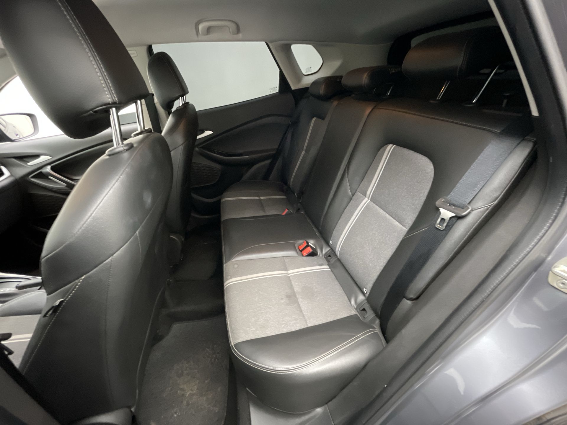 TRACKER LTZ 1.0 Turbo 12V Flex Aut.