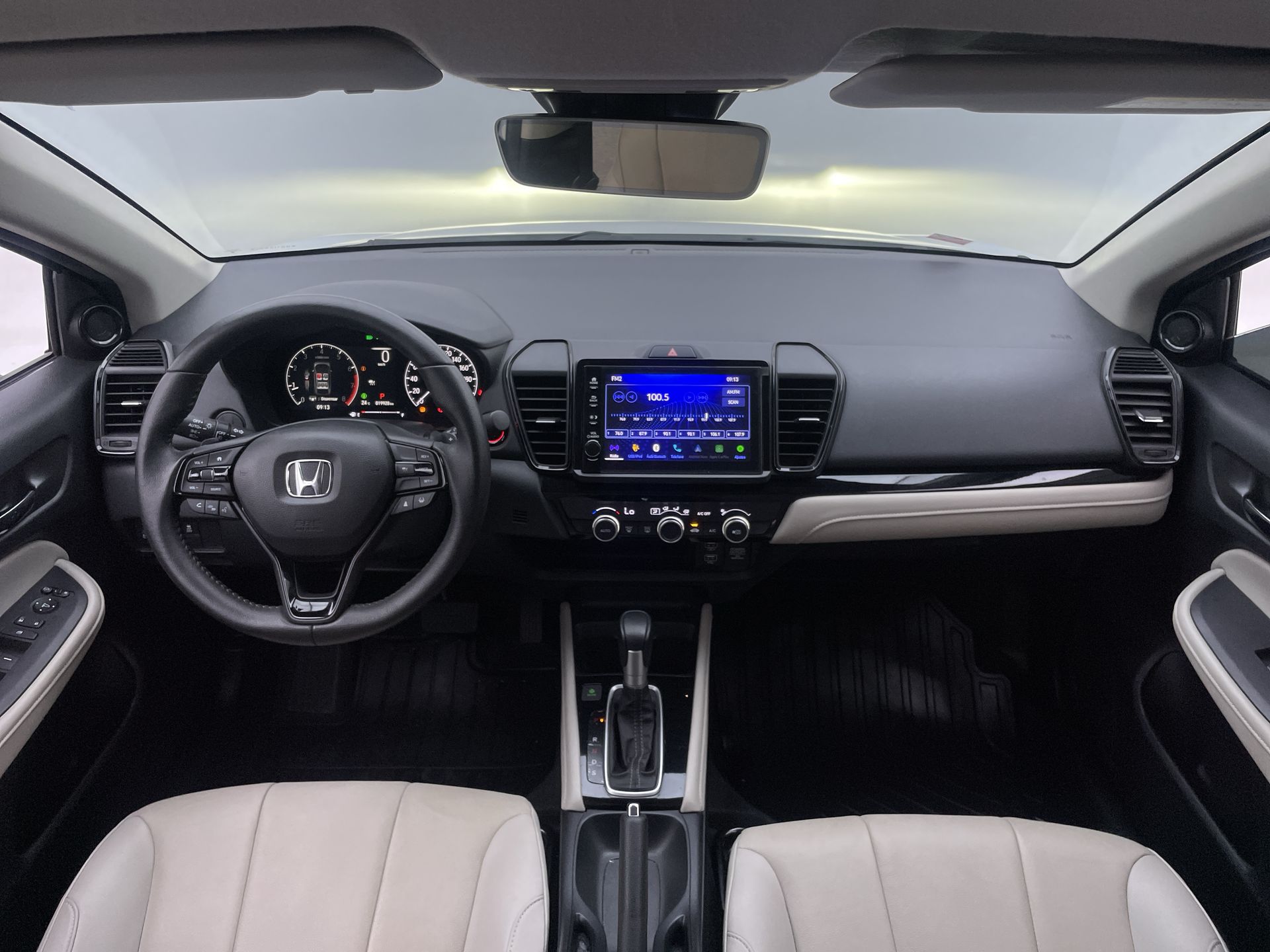 CITY Sedan Touring 1.5 Flex 16V 4p Aut.