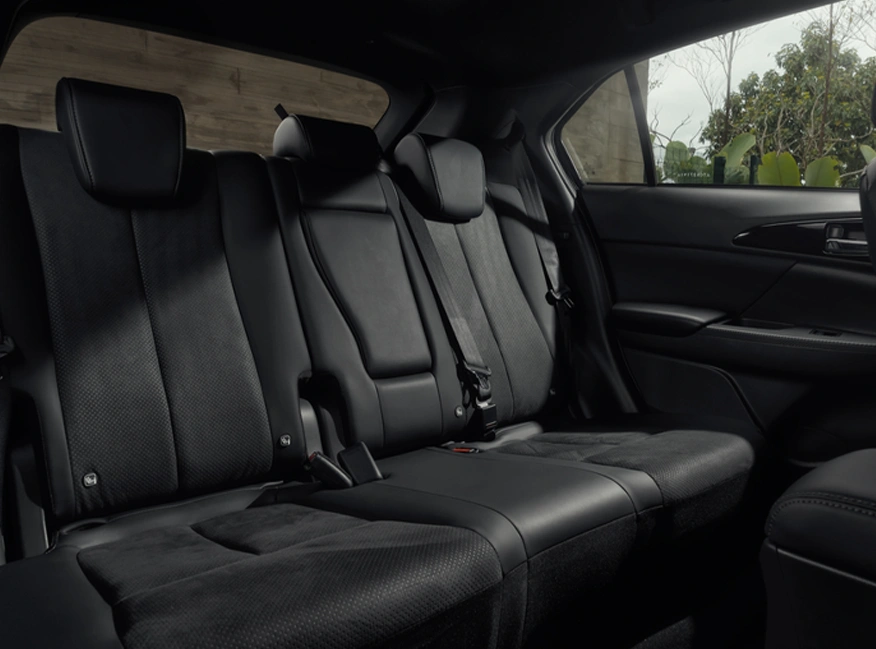 AMPLO ESPAÇO INTERNO