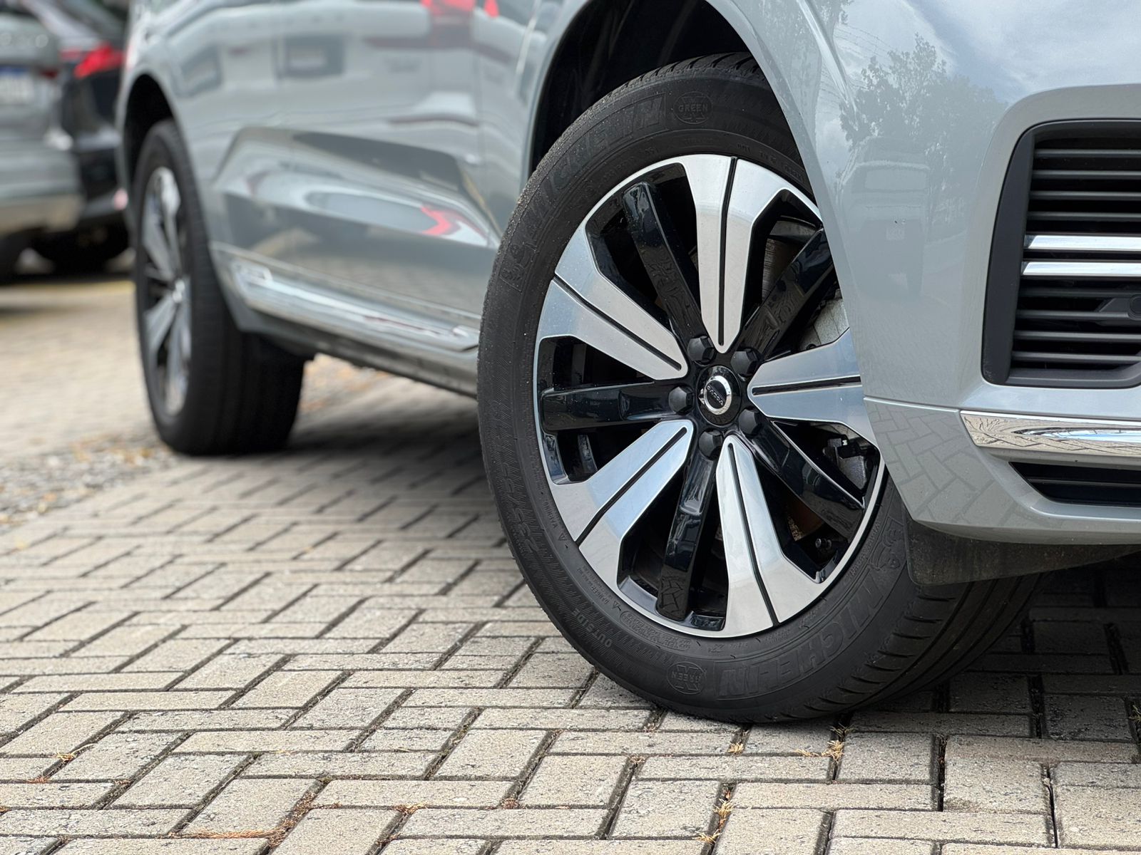 Volvo-XC 60-XC 60 T-8 Plus 2.0 AWD (Híbrido)