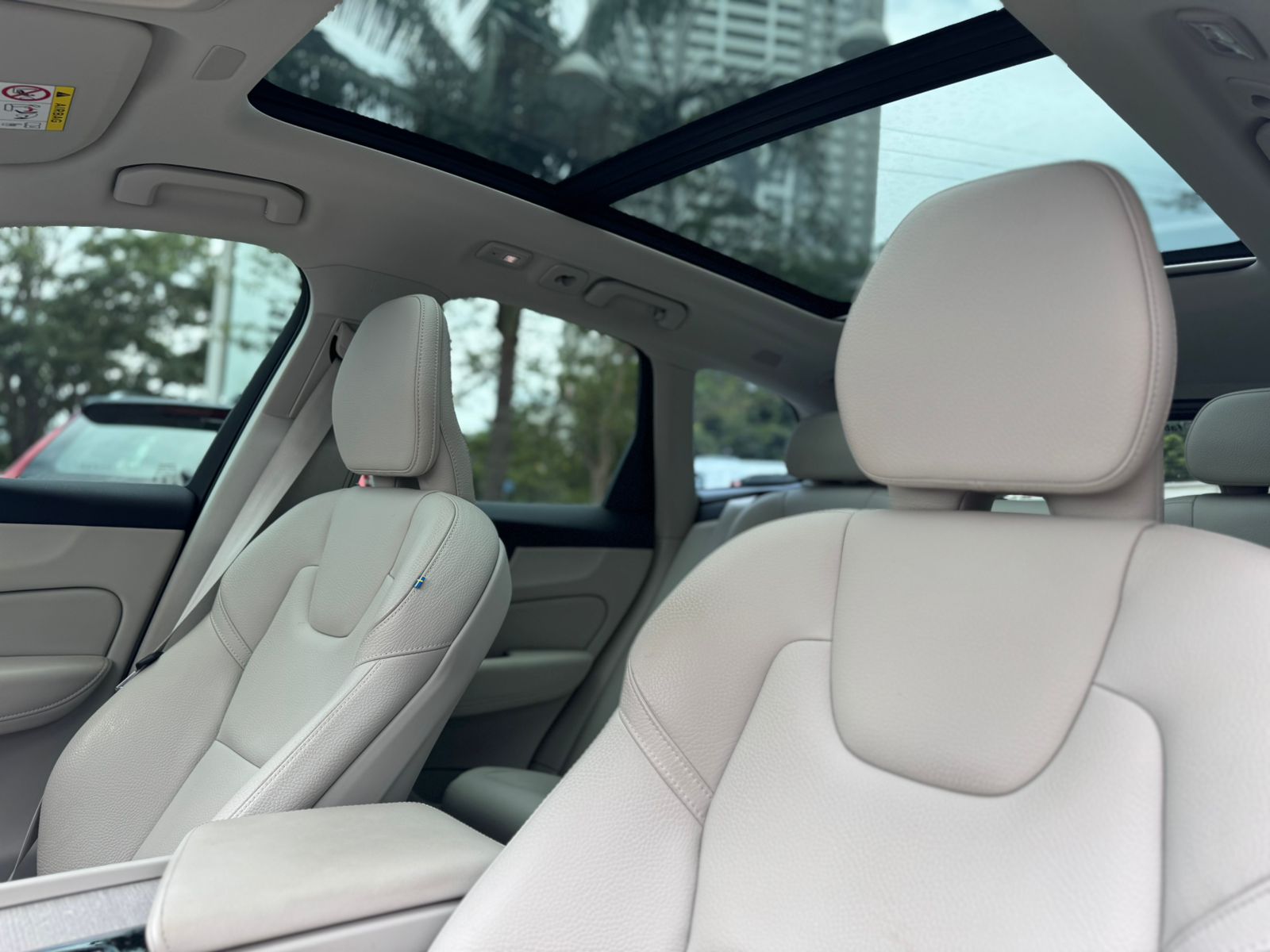 Volvo-XC 60-XC 60 T-8 Plus 2.0 AWD (Híbrido)