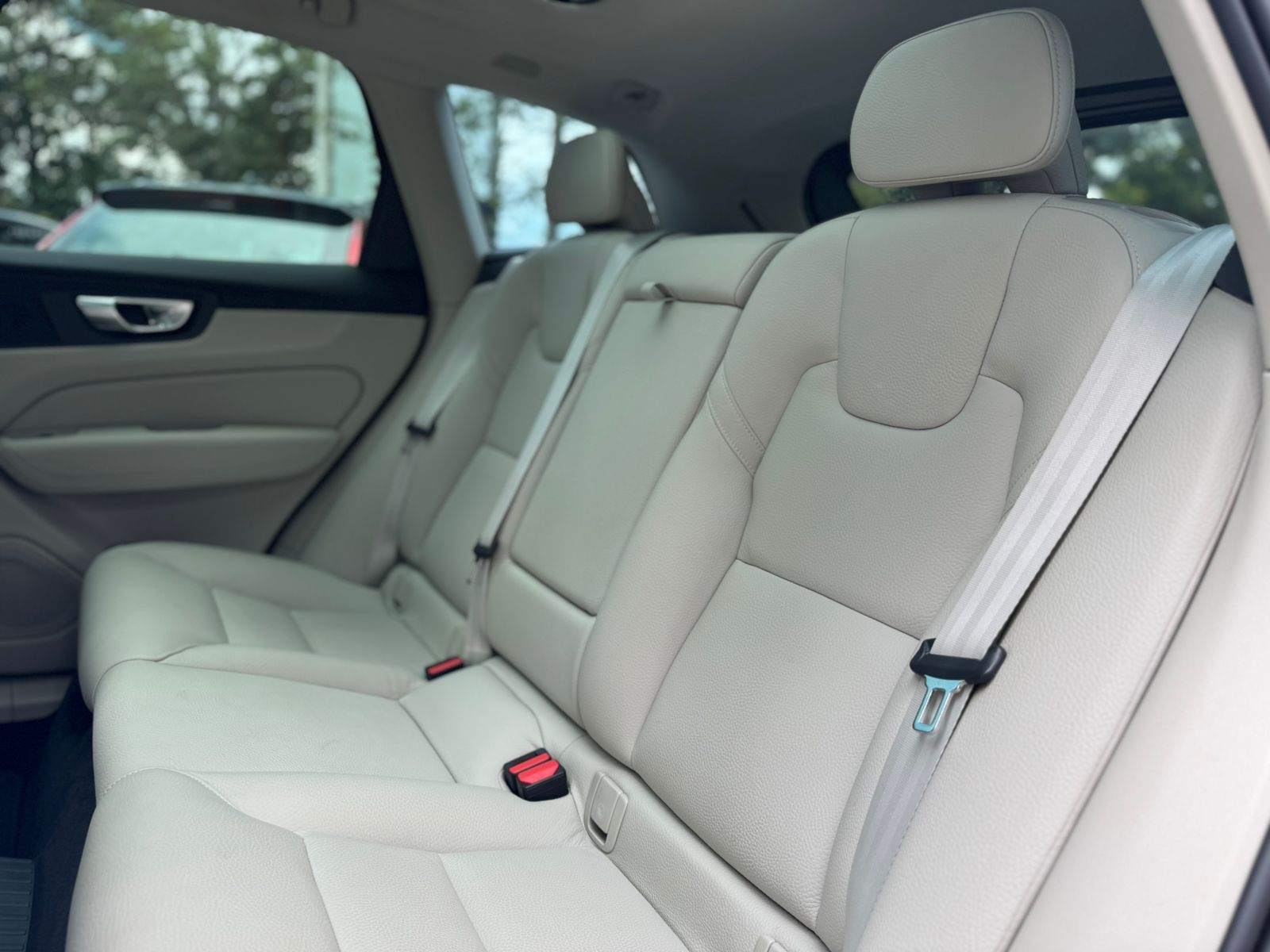 Volvo-XC 60-XC 60 T-8 Plus 2.0 AWD (Híbrido)