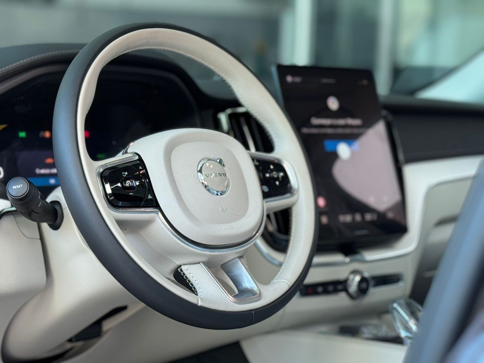 Volvo-XC 60-XC 60 T-8 Ultra Dark 2.0 AWD (Híbrido)