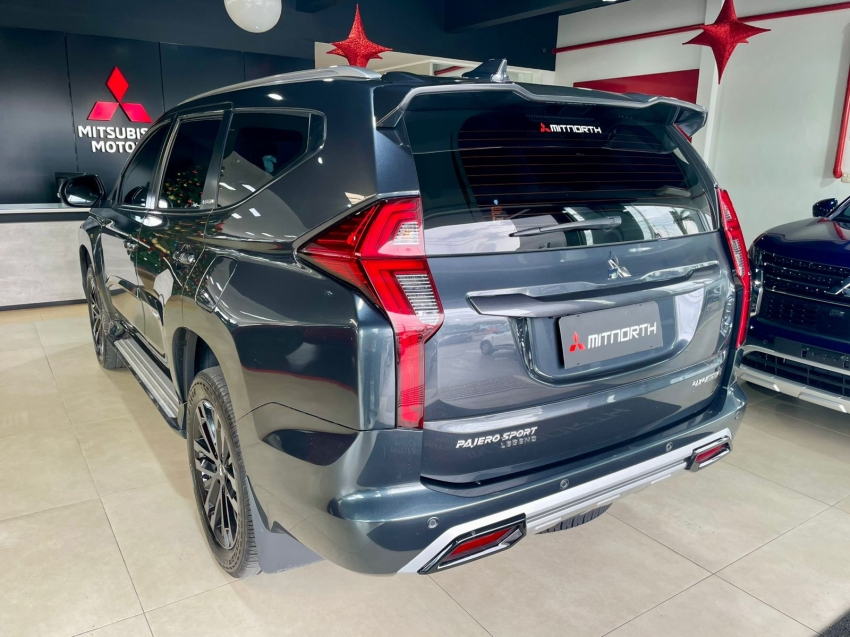 Mitsubishi-PAJERO SPORT-2.4 16V MIVEC TURBO DIESEL LEGEND AWD AUTOMÁTICO