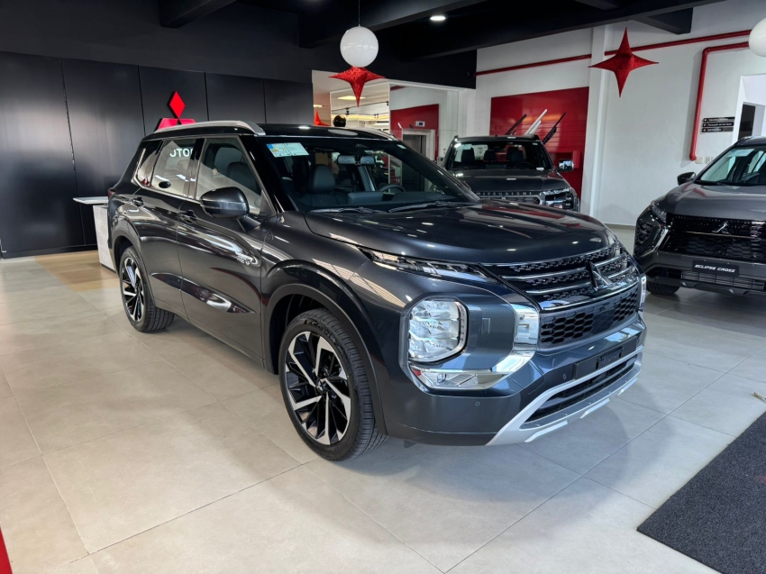 Mitsubishi-OUTLANDER-2.4 PHEV SIGNATURE S-AWC DHT