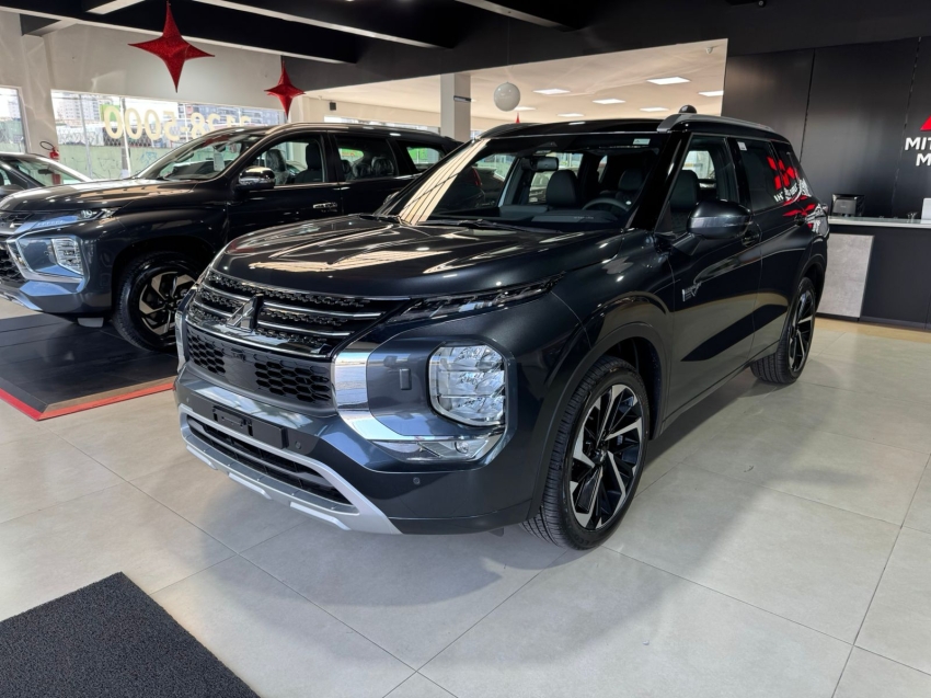 Mitsubishi-OUTLANDER-2.4 PHEV SIGNATURE S-AWC DHT