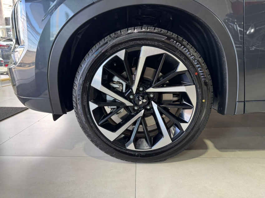 Mitsubishi-OUTLANDER-2.4 PHEV SIGNATURE S-AWC DHT