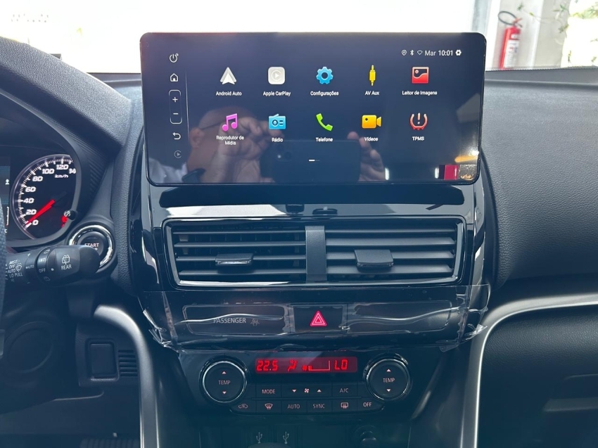 Mitsubishi-ECLIPSE CROSS-1.5 MIVEC TURBO GASOLINA HPE BLACK CVT