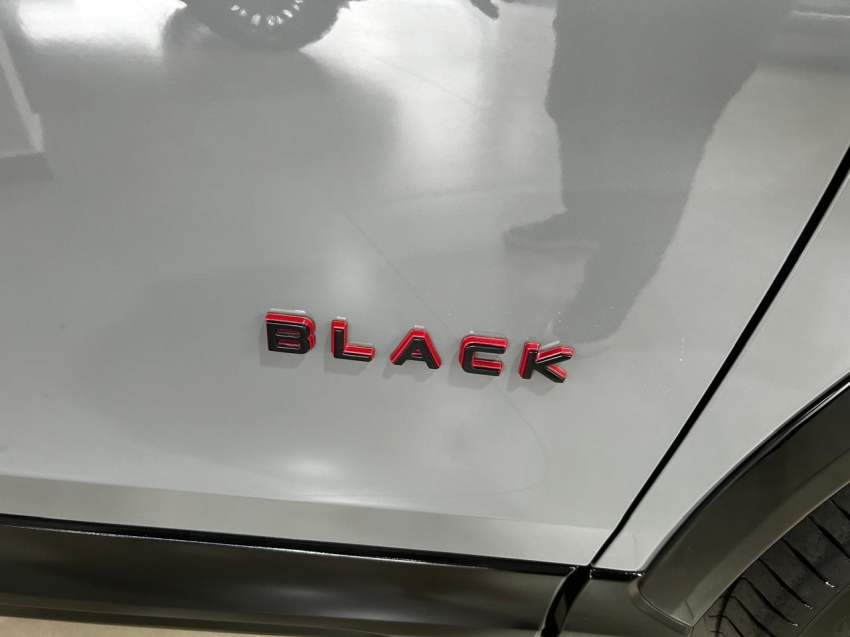 Mitsubishi-ECLIPSE CROSS-1.5 MIVEC TURBO GASOLINA HPE BLACK CVT