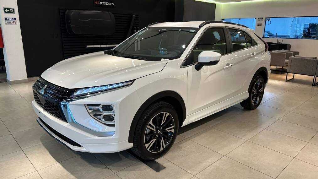 Mitsubishi-ECLIPSE CROSS-1.5 MIVEC TURBO GASOLINA HPE CVT