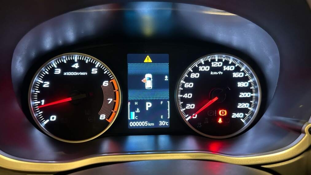 Mitsubishi-ECLIPSE CROSS-1.5 MIVEC TURBO GASOLINA HPE CVT