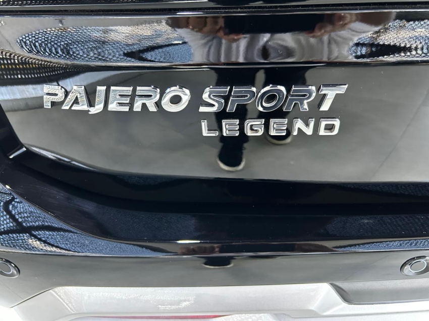 Mitsubishi-PAJERO SPORT-2.4 16V MIVEC TURBO DIESEL LEGEND AWD AUTOMÁTICO