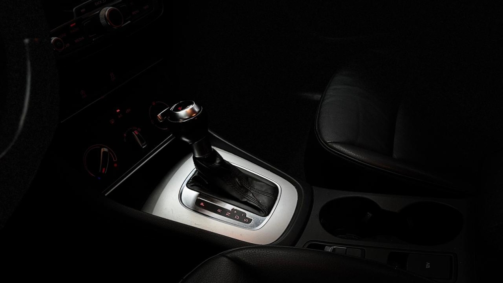 Audi-Q3-1.4 TFSI AMBIENTE FLEX 4P S TRONIC