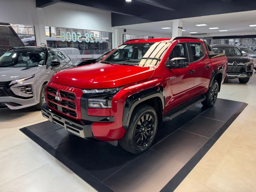 2.4 BITURBO DIESEL CD KATANA 4X4 AUTOMÁTICO