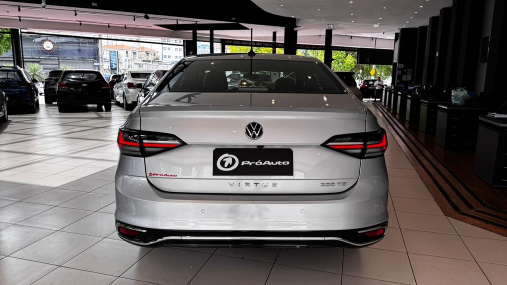 VW - Volkswagen-VIRTUS-1.0 200 TSI HIGHLINE AUTOMÁTICO