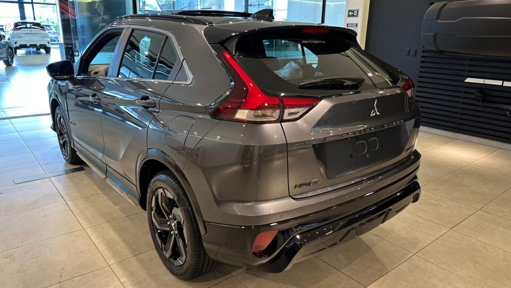 Mitsubishi-ECLIPSE CROSS-1.5 MIVEC TURBO GASOLINA HPE-S BLACK S-AWC CVT