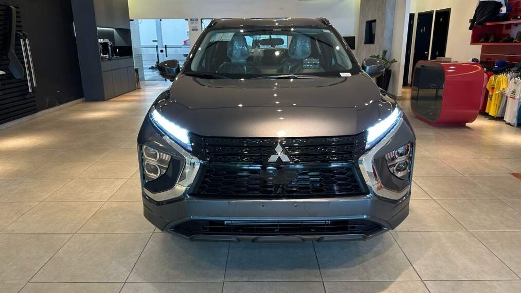 Mitsubishi-ECLIPSE CROSS-1.5 MIVEC TURBO GASOLINA HPE CVT