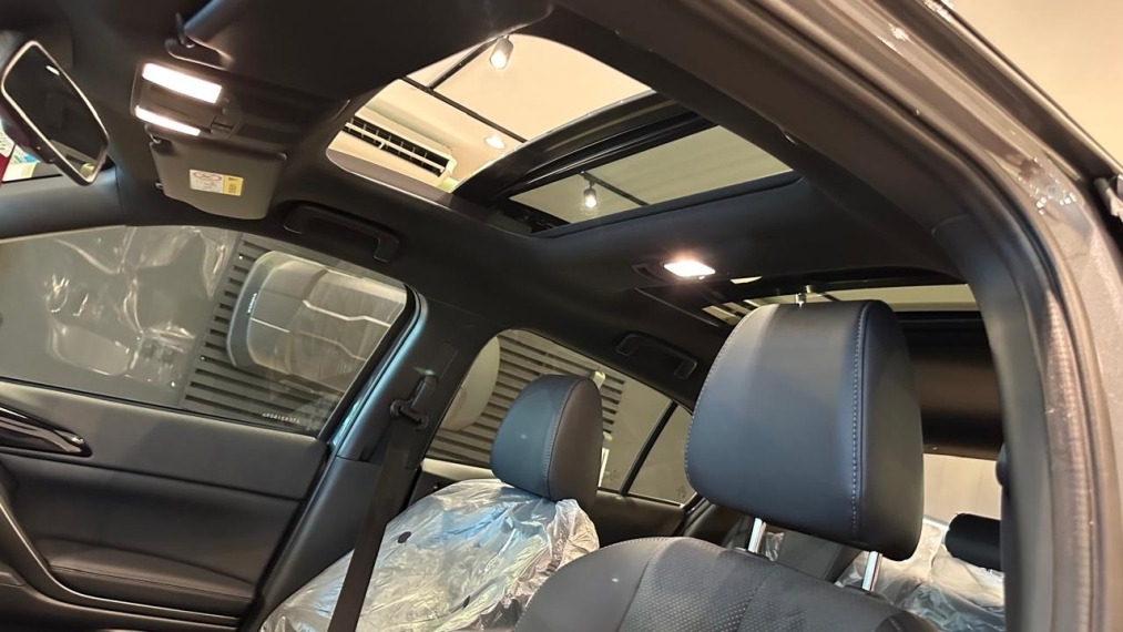 Mitsubishi-ECLIPSE CROSS-1.5 MIVEC TURBO GASOLINA HPE-S BLACK S-AWC CVT