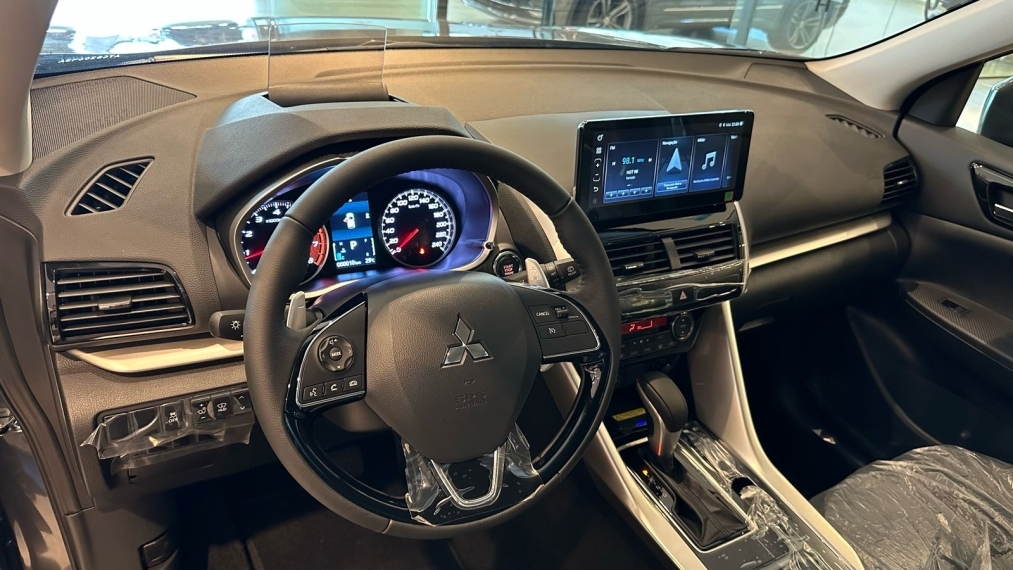 Mitsubishi-ECLIPSE CROSS-1.5 MIVEC TURBO GASOLINA HPE CVT