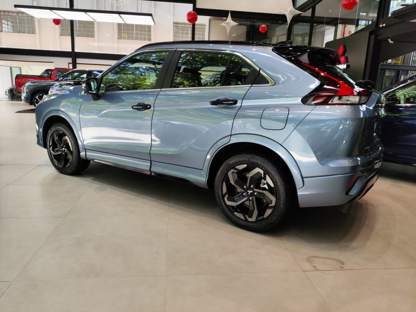 Mitsubishi-ECLIPSE CROSS-1.5 MIVEC TURBO GASOLINA TARMAC CVT