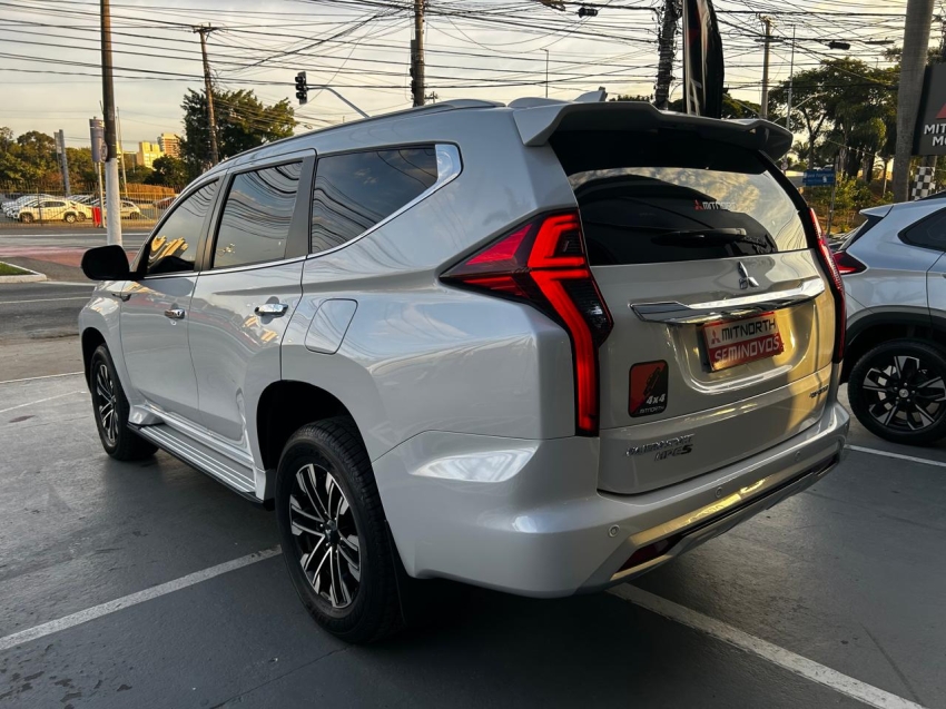 Mitsubishi-PAJERO SPORT-2.4 16V MIVEC TURBO DIESEL HPE-S AWD AUTOMÁTICO