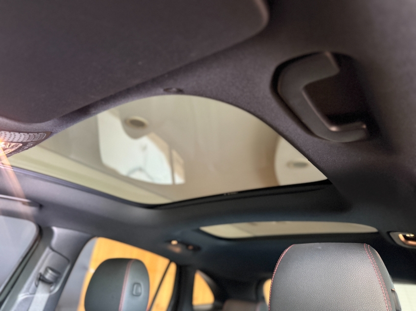 Mercedes-Benz-EQA 250-66,5 KW ELÉTRICO