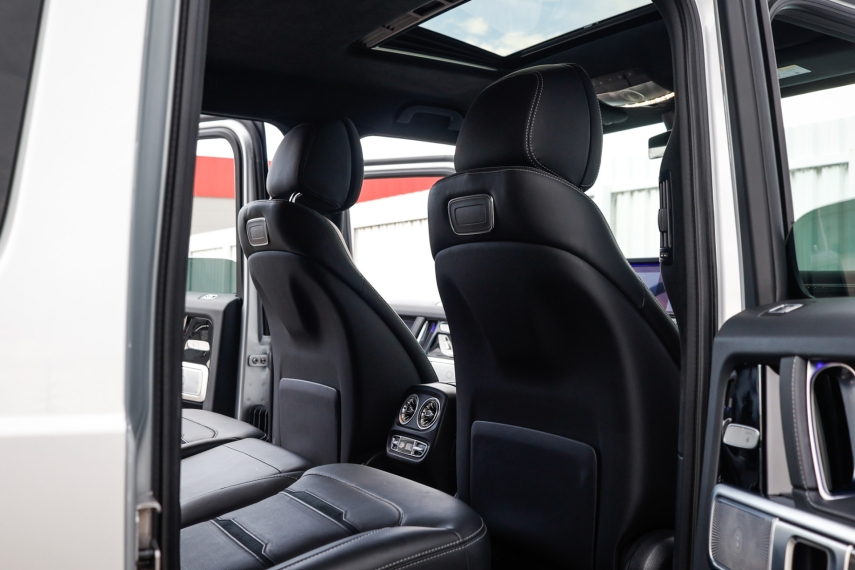 Mercedes-Benz-G 63 AMG-4.0 V8 TURBO GASOLINA 4MATIC SPEEDSHIFT