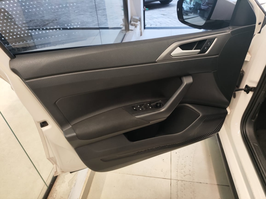 VW - Volkswagen-NIVUS-1.0 200 TSI TOTAL FLEX COMFORTLINE AUTOMÁTICO