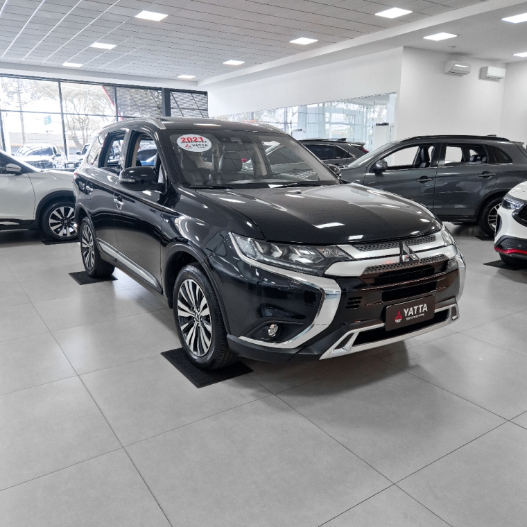 3.0 MIVEC V6 GASOLINA HPE-S AWD AUTOMÁTICO