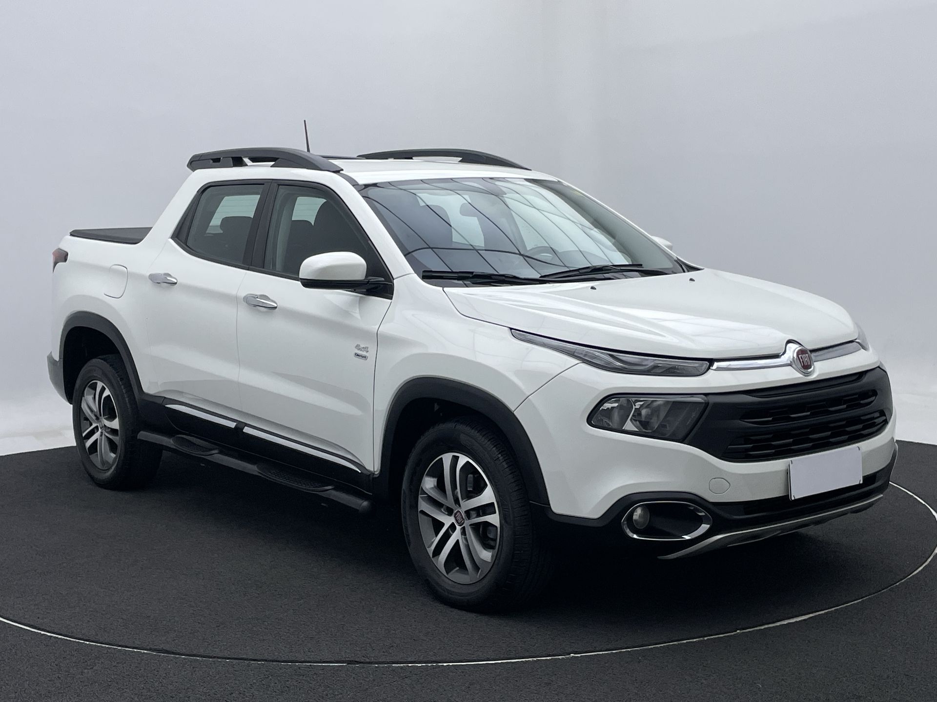 Toro Freedom 2.0 16V 4x2 TB Diesel Mec.