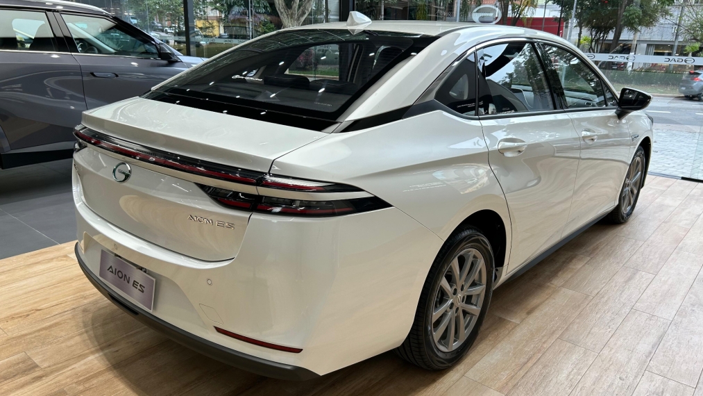 GAC-AION ES-55,2 KW ELÉTRICO PLUS