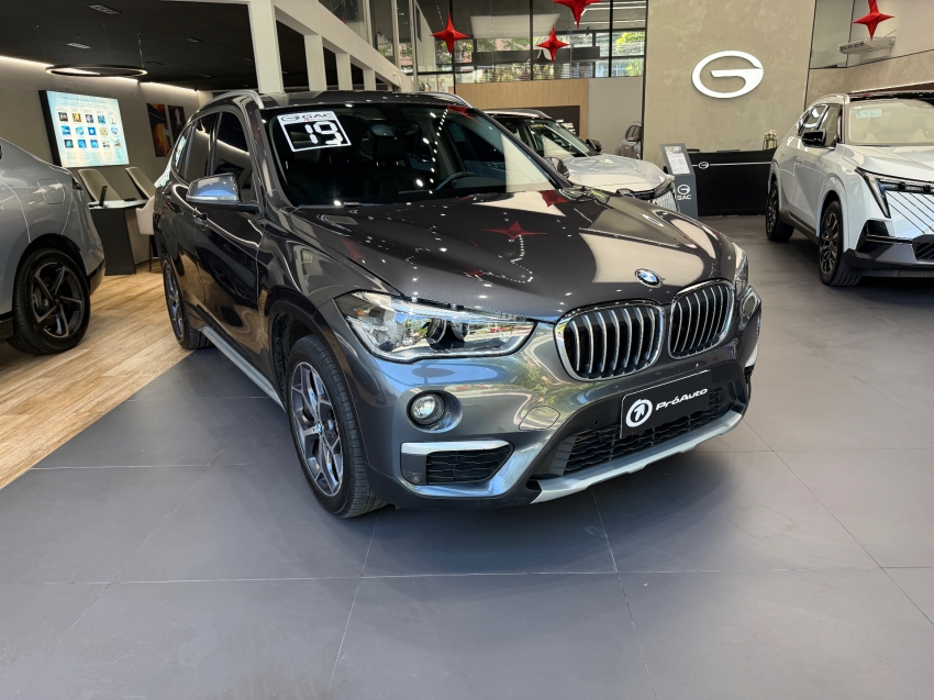 BMW-X1-2.0 16V TURBO ACTIVEFLEX SDRIVE20I 4P AUTOMÁTICO