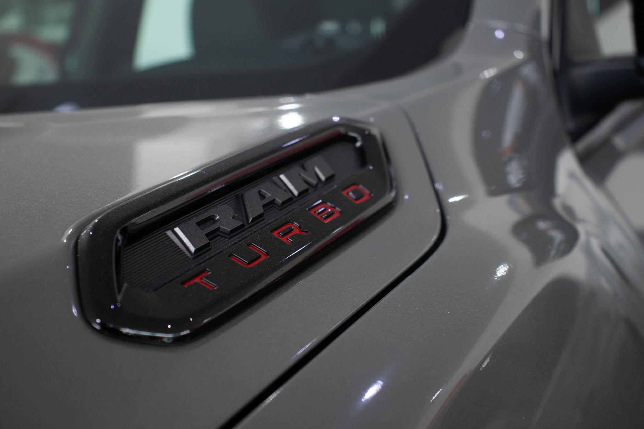 RAM-RAMPAGE-RAMPAGE R/T HURRIC. 4 2.0 TB CD 4X4 Aut.