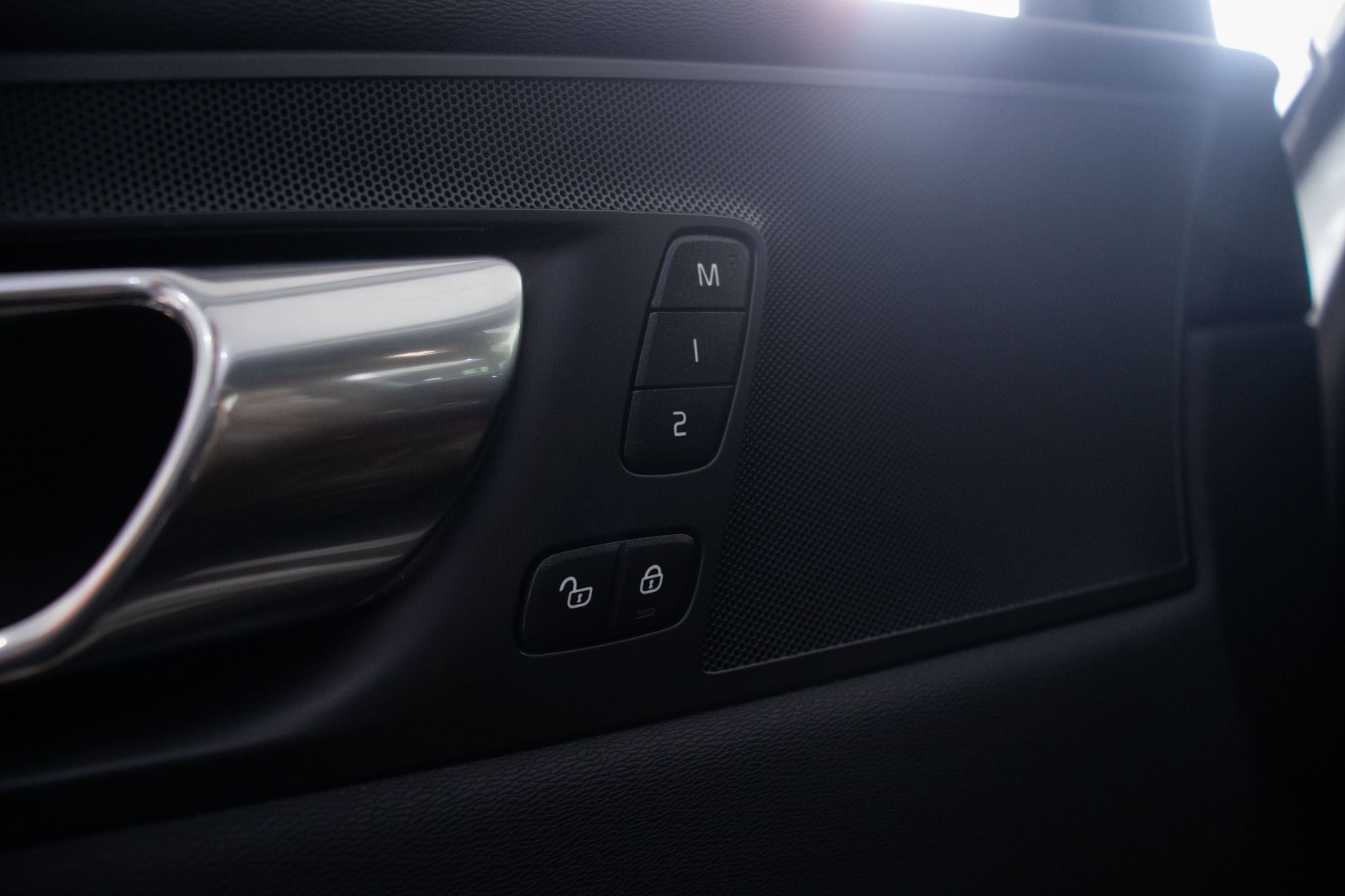 Volvo-XC 60-XC 60 T-8 Ultimate 2.0 AWD (Híbrido)