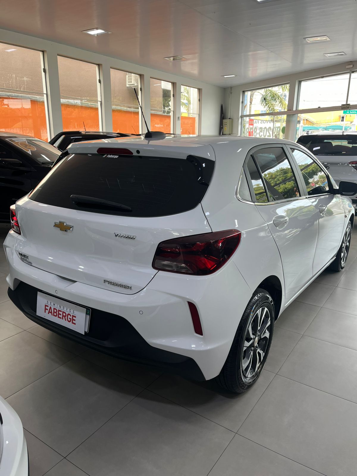 GM - Chevrolet-ONIX-ONIX HATCH 1.0 12V TB Flex 5p Aut.