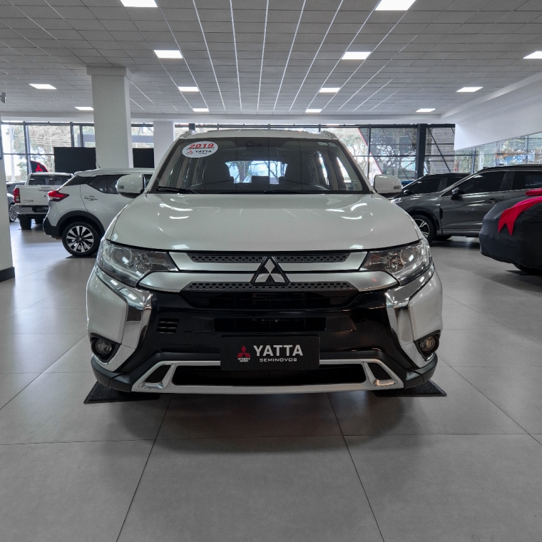 Mitsubishi-OUTLANDER-2.0 MIVEC GASOLINA HPE AUTOMÁTICO