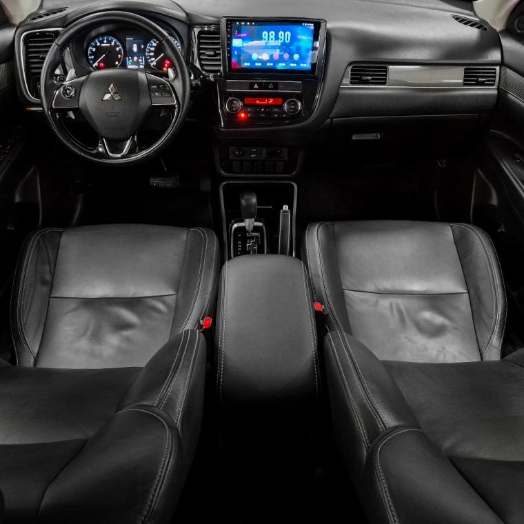 Mitsubishi-OUTLANDER-2.0 MIVEC GASOLINA HPE AUTOMÁTICO