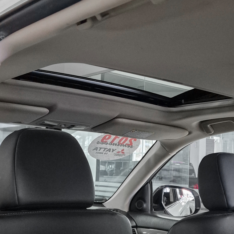 Mitsubishi-OUTLANDER-2.0 MIVEC GASOLINA HPE AUTOMÁTICO