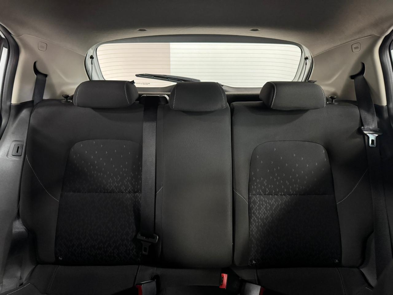 GM - Chevrolet-ONIX-ONIX HATCH LT 1.0 12V Flex 5p Mec.