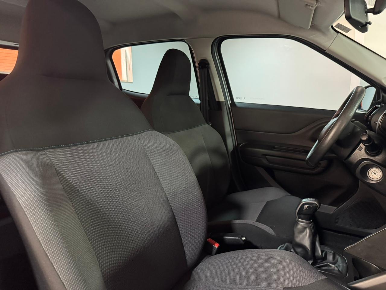 Citroën-C3-C3 Live Pack 1.0 Flex 6V 5p Mec.