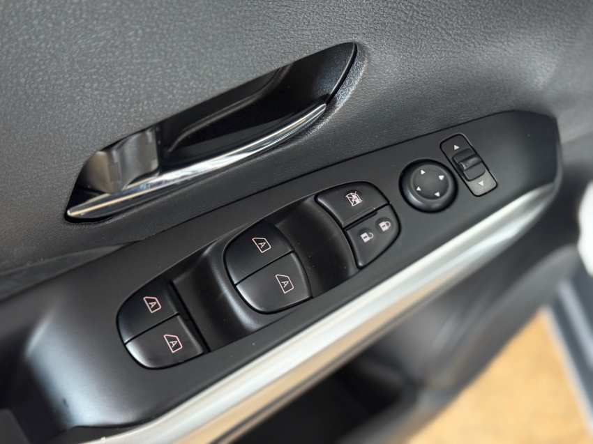 Nissan-KICKS PLAY-1.6 16V FLEXSTART SENSE XTRONIC